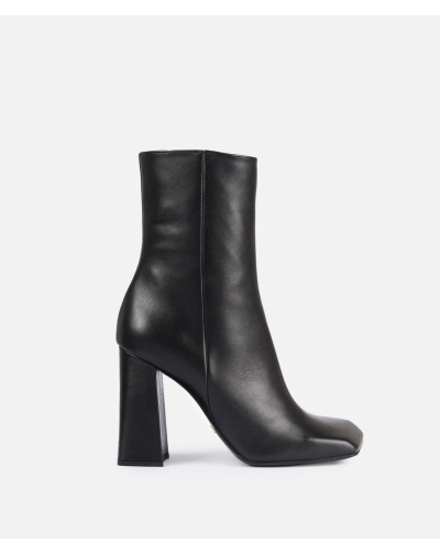 Ботильоны черные кожаные